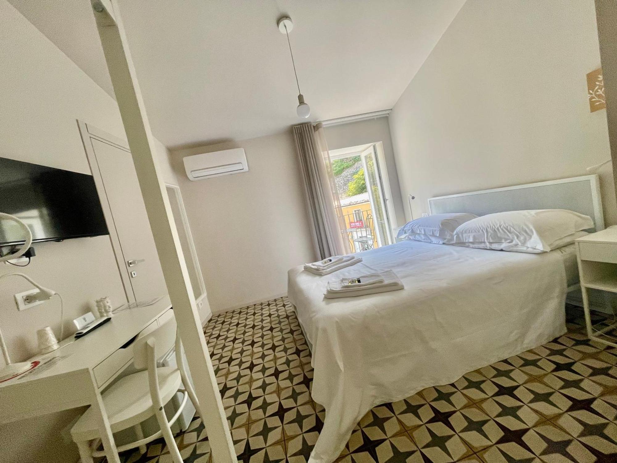 Moronero Hotel Ragusa Kültér fotó